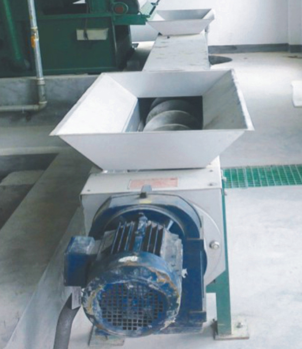 No shaft screw conveyor